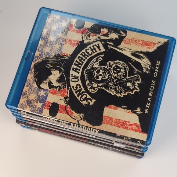 Sons of Anarchy Season Lot!! Blu-ray Set Season's 1-6 !! Look!!